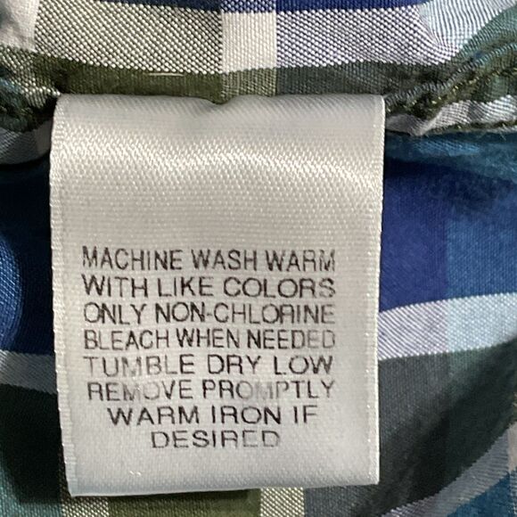 Roundtree & Yorke 4XT Plaid Button Down Shirt - Picture 8 of 9